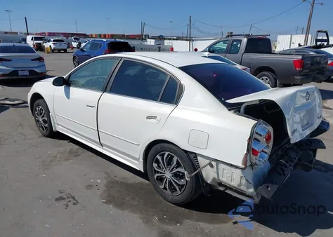 2005 Nissan Altima 2.5 S из США, поврежденный, VIN 1N4AL11D75C279672